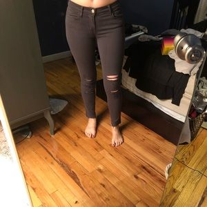 J Brand (NEVER WORN) ripped denim